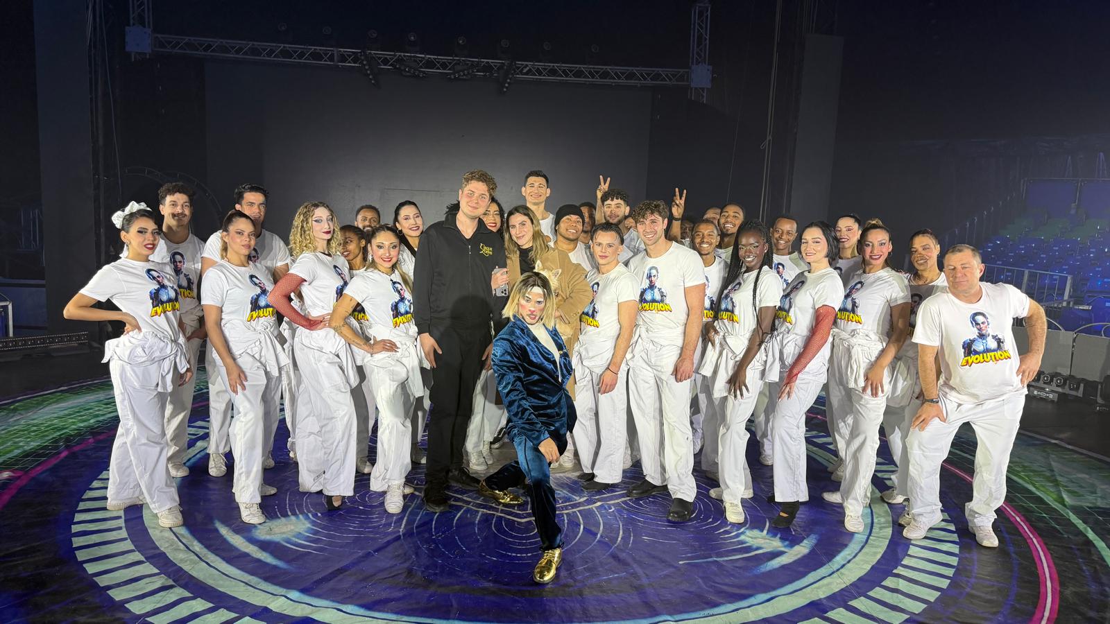 EVOLUTION: LA RIVOLUZIONE DEL CIRCO SENZA ANIMALI CHE SFIDA L’ERA DIGITALE – INTERVISTA A SABINE ZOPPIS